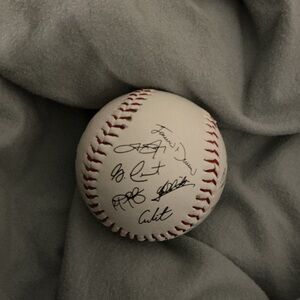 Red Sox team baseball signed from shop ❤️(2025)
